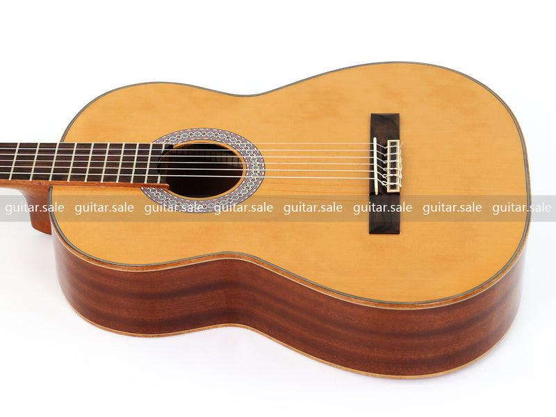 39 Inch 4/4 Full Size Standard Non-Cutaway Solid Cedar Top Classical Guitar (TY-035)