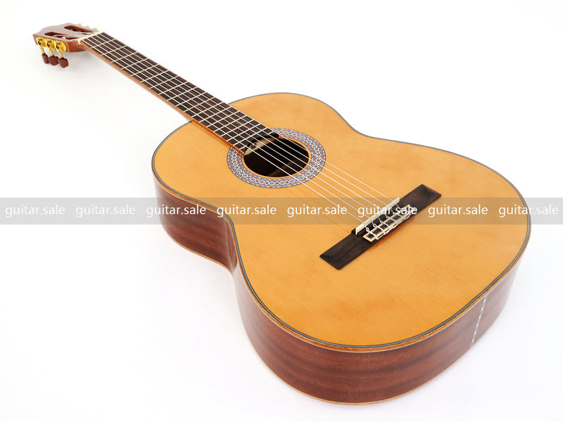 39 Inch 4/4 Full Size Standard Non-Cutaway Solid Cedar Top Classical Guitar (TY-035)
