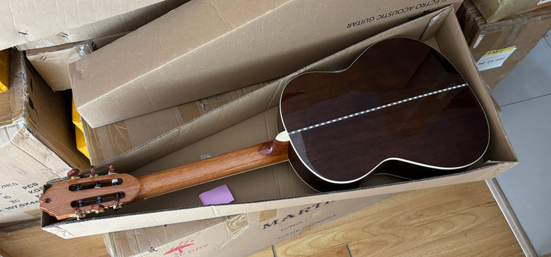 39 Inch 4/4 Full Size Standard Non-Cutaway Walnut Body Classical Guitar (TY-017)