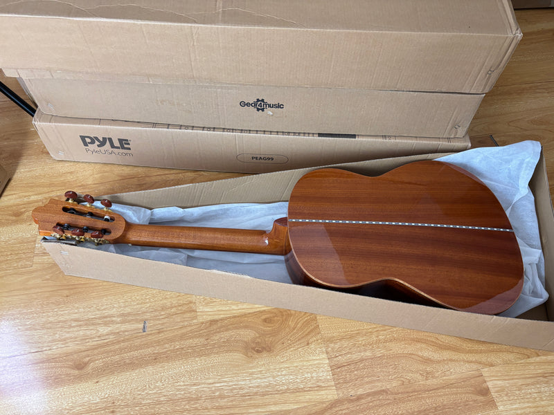 39 Inch 4/4 Full Size Standard Non-Cutaway Solid Cedar Top Classical Guitar (TY-035)