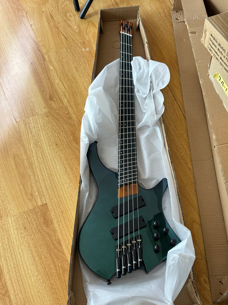 Headless 5-String Multiscale Fanned-Fret Bass Guitar with Gloss Color-Shifting Finish (LYM-299)