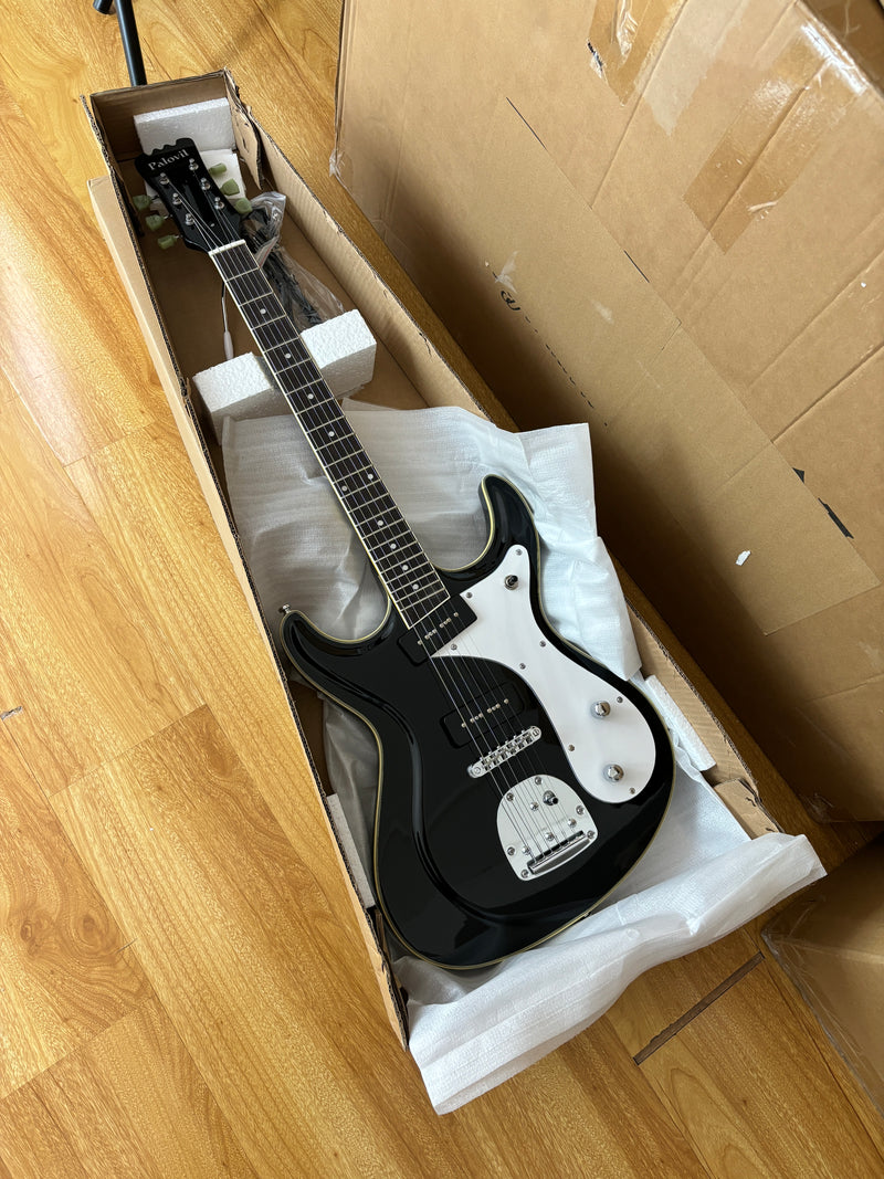 6-String Electric Guitar with Gloss Black Finish (HY-2565)
