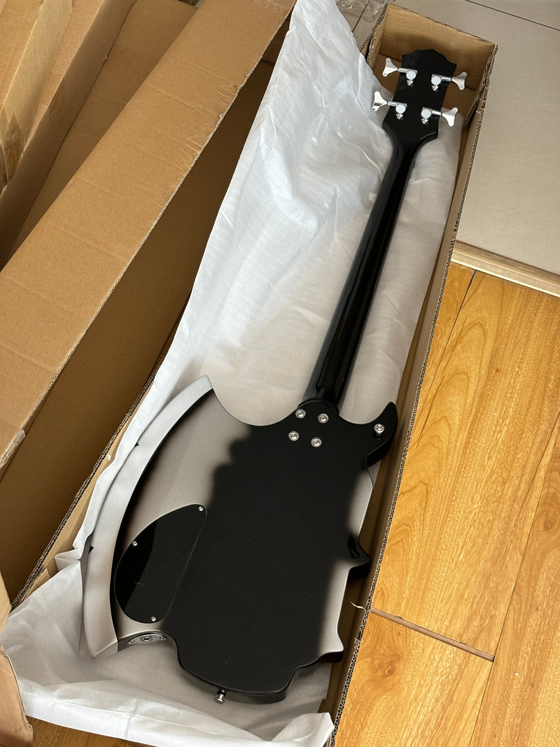 GS-AXE-2 Gene Simmons Signature Style 4-String Axe Bass Guitar (PNY-006)