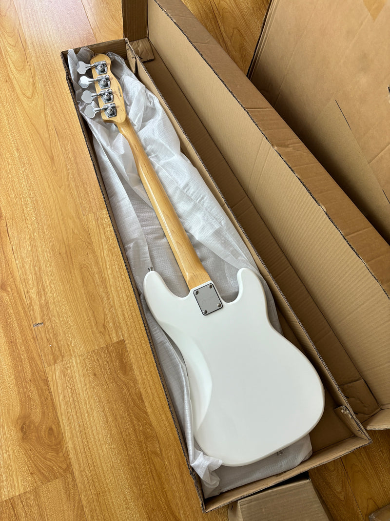 Guitar.Sale Left-Handed Vintage Style P Electric Bass Guitar (GKS-121)